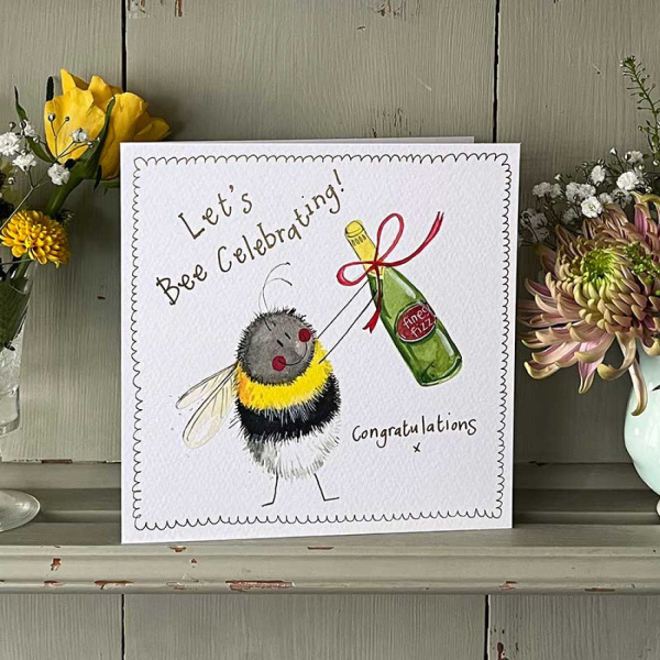 Alex Clark 16x16cm Wenskaart - Bee Congratulations