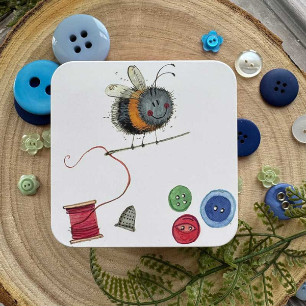 Alex Clark (Square) Blikje - Sewing Bee