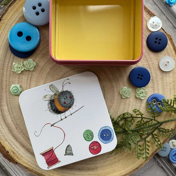 Alex Clark (Square) Blikje - Sewing Bee - Afbeelding 2